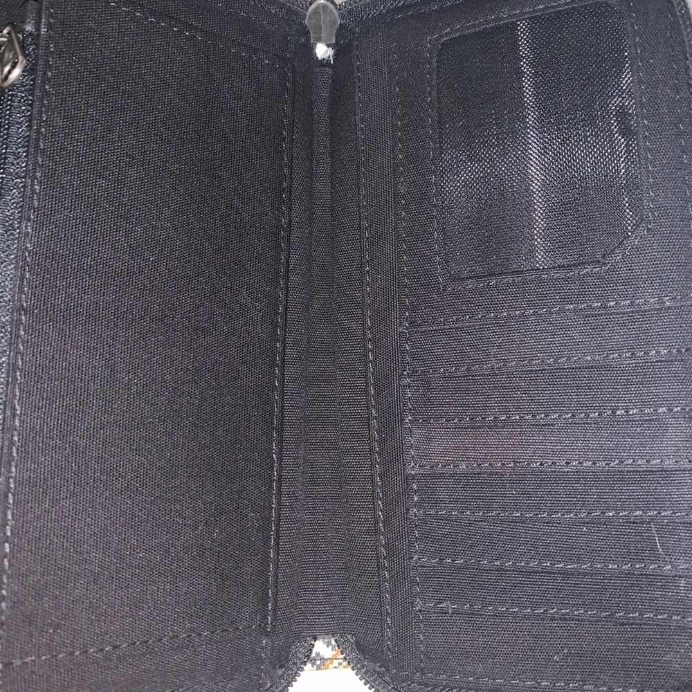 Volcom Wallet - Picture 2 of 2